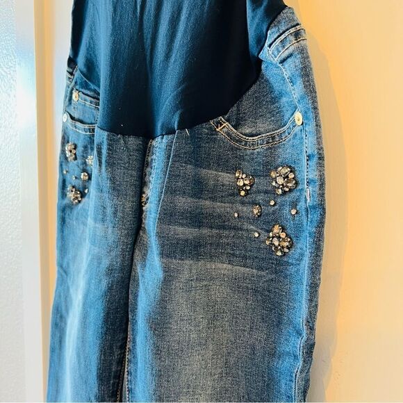 NWT BlankNYC Maternity Embellished Jewel Jeans in Medium Wash 26 - Picture 4 of 5